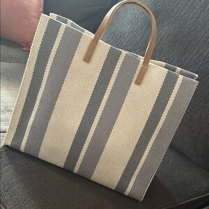 NWOT. Womens Henley Inspired Canvas Tote